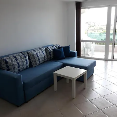 Aparthotel синята дъга